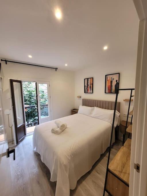 Apartamento Piso Boutique A Un Minuto Del Casco Viejo Bilbao Exterior foto