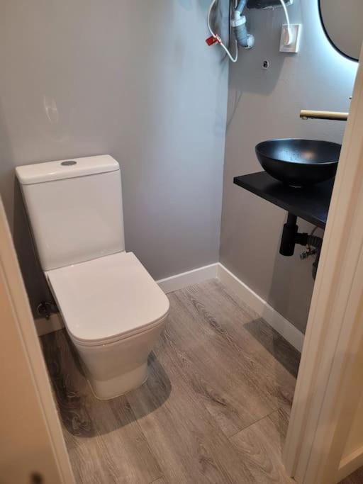 Apartamento Piso Boutique A Un Minuto Del Casco Viejo Bilbao Exterior foto