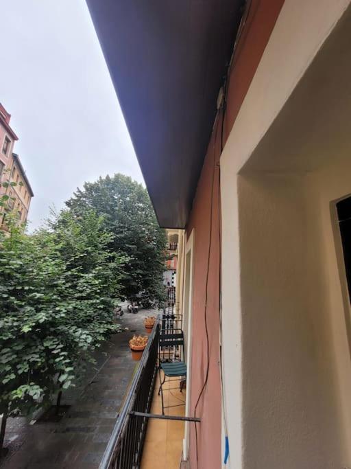 Apartamento Piso Boutique A Un Minuto Del Casco Viejo Bilbao Exterior foto