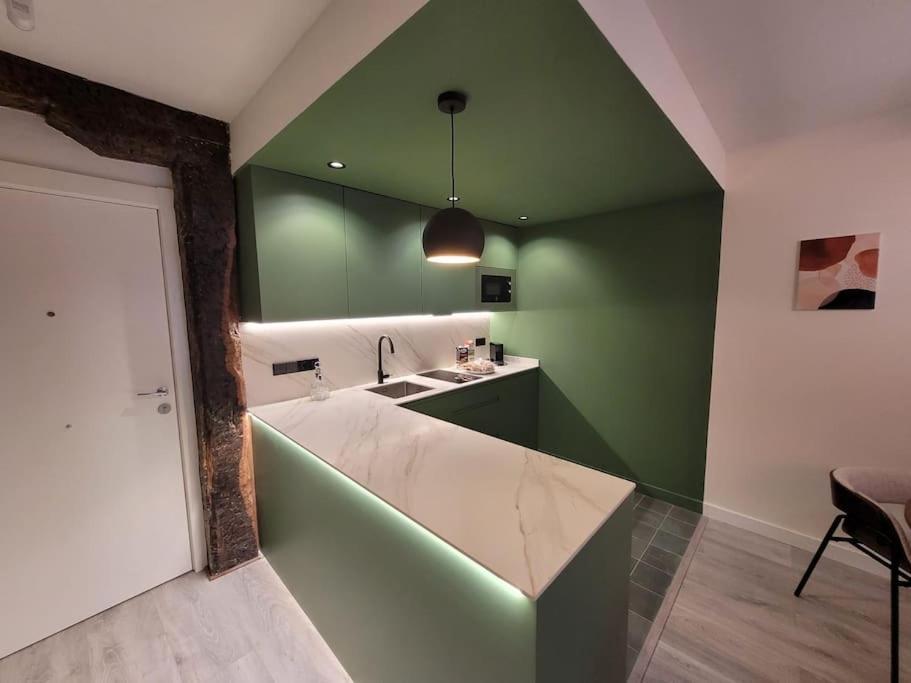 Apartamento Piso Boutique A Un Minuto Del Casco Viejo Bilbao Exterior foto