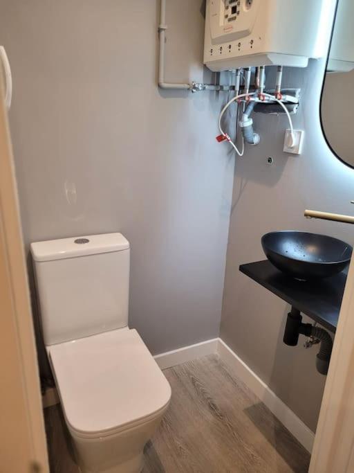 Apartamento Piso Boutique A Un Minuto Del Casco Viejo Bilbao Exterior foto